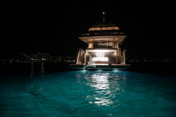 Image of RED ROSE yacht #38