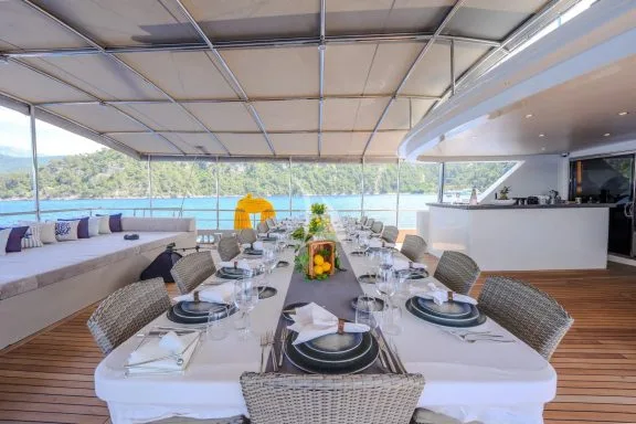 Image of KING OF THE SEA yacht #7