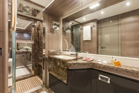 Image of WHY NOT yacht #6