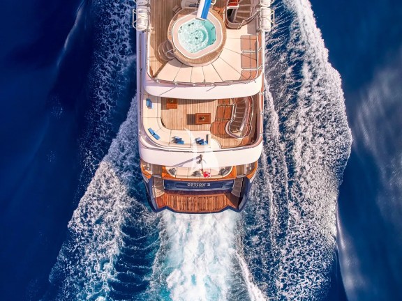 Image of OPTION B yacht #11