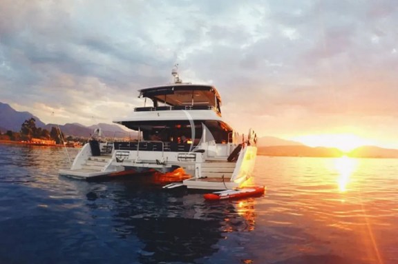 Image of CUTE LITTLE CAT yacht #19