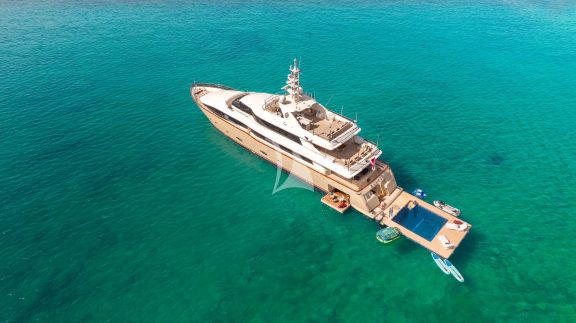 Image of Bunker yacht #61