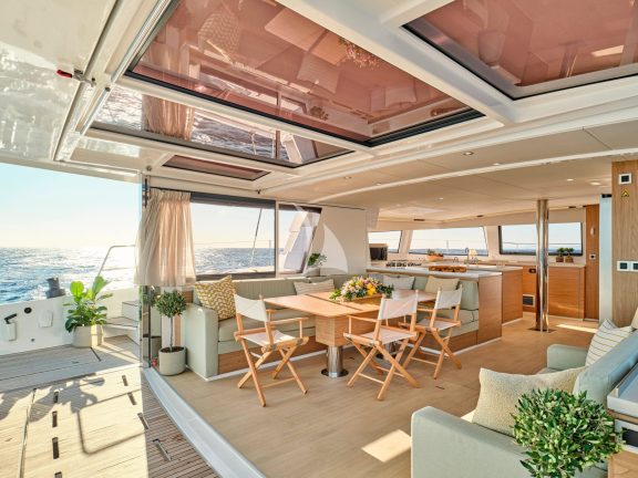 Main Salon, aft deck