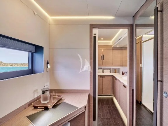 Master cabin desk area