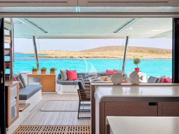 Image of ALMA yacht #33