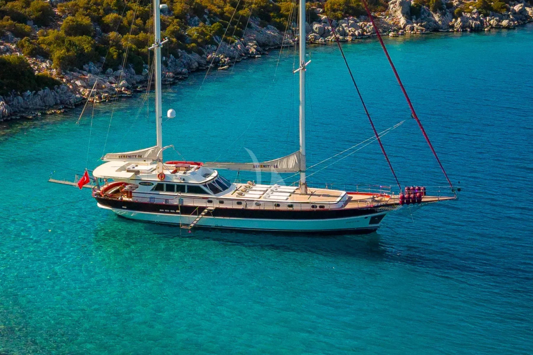 Main image of SERENITY 86 yacht