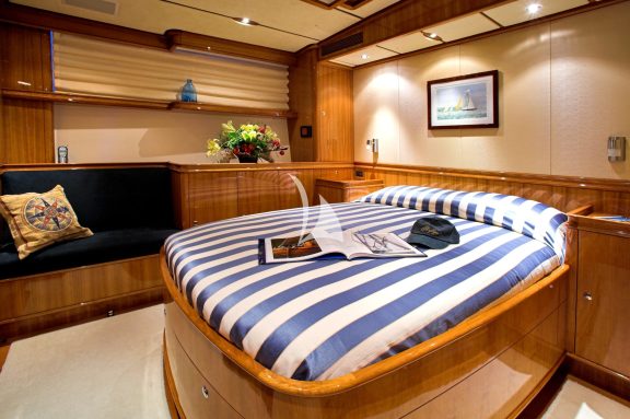 Image of SEABISCUIT yacht #22
