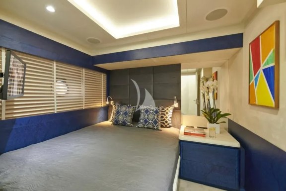 Double Cabin