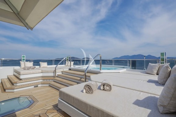 Image of LADY VERA yacht #74