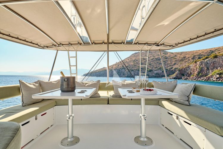 Flybridge cocktail hour