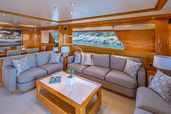 Image of THE BIRD yacht #4