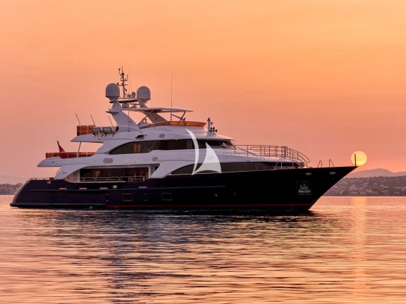 Image of OPTION B yacht #34
