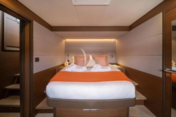 Double Cabin