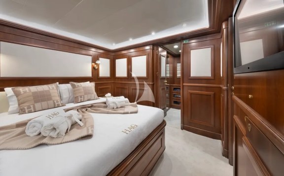 VIP cabin