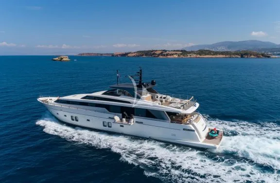 Image of Dinaia yacht #3