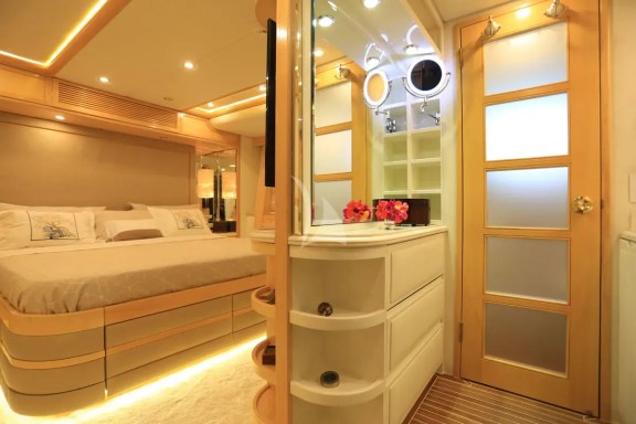 Image of Forty Love yacht #10