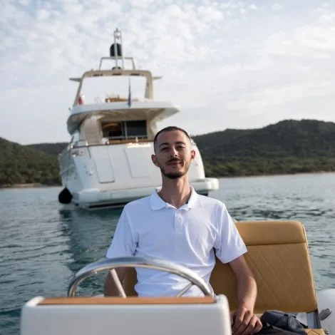 Crew of ESTIA ZEUS|Evangelos Dafotis — Captain