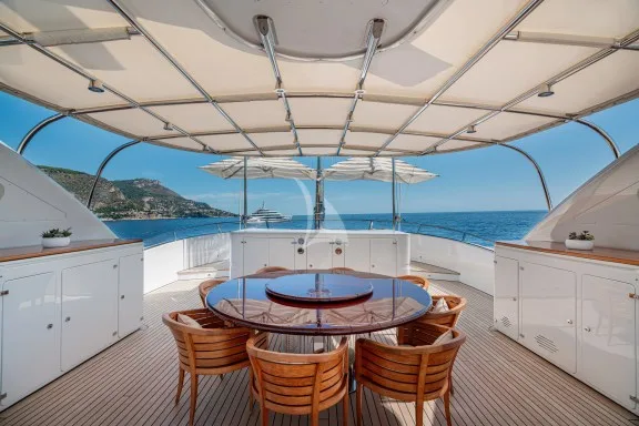 Flybridge