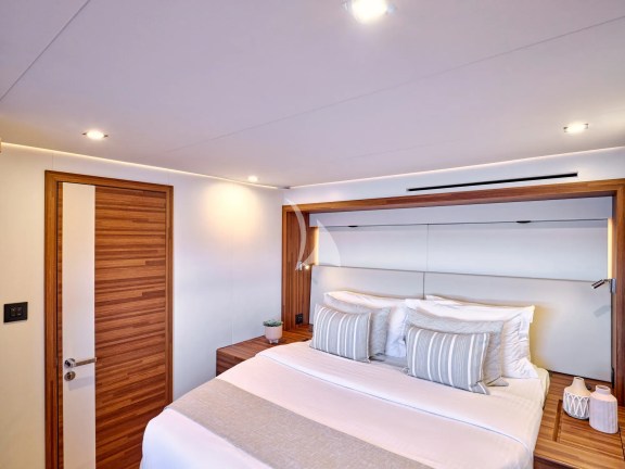 Guest cabin