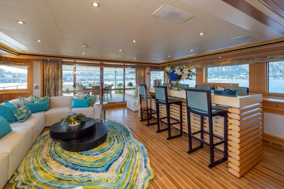 Upper deck salon