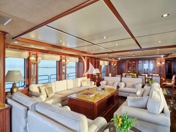 Image of OPTION B yacht #36
