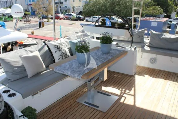 Image of ATLANTIS yacht #9