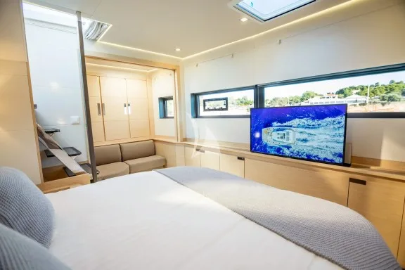 Image of D2 yacht #81