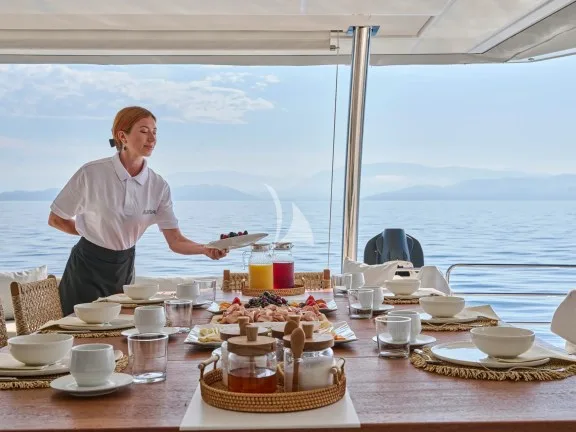 Breakfast time