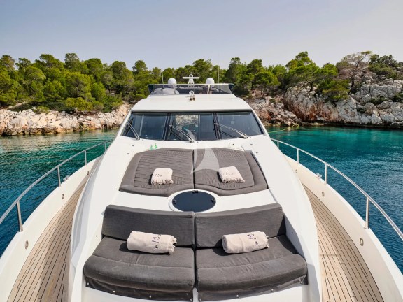 Image of M FIVE yacht #10