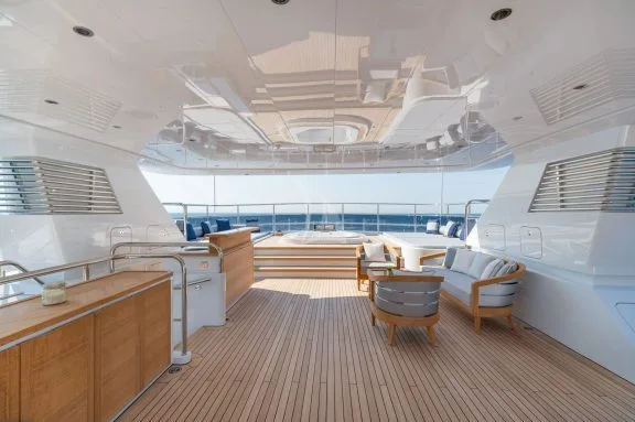 Sundeck