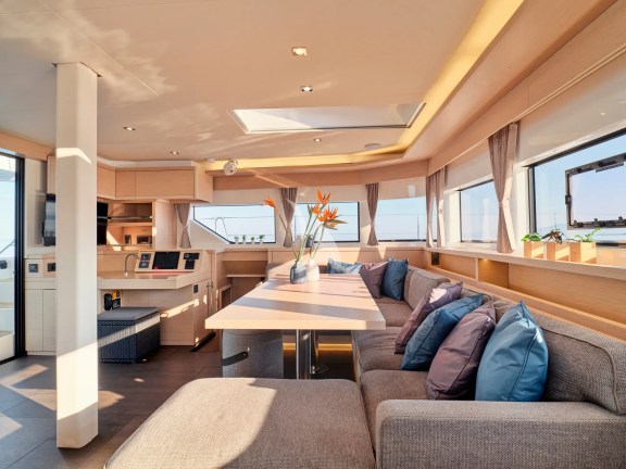 Image of AZUL yacht #43