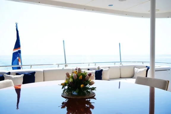 Upper Deck