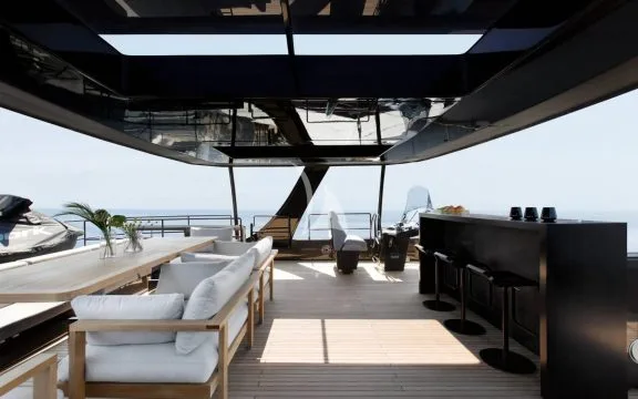 Flybridge