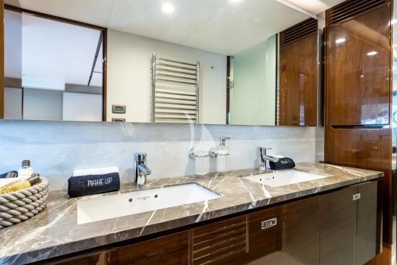 Image of VISTA yacht #40