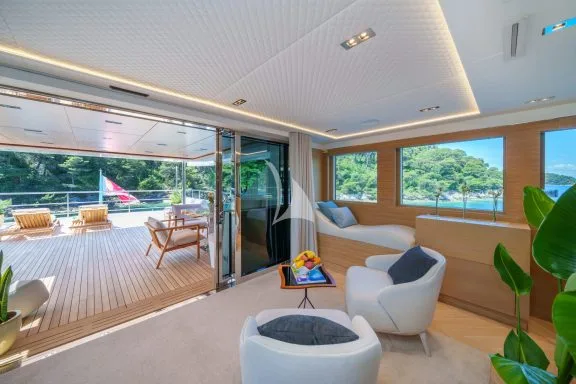 Image of Renata yacht #155