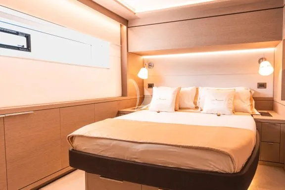 Image of J. SPARROW yacht #24