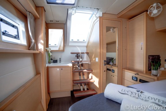 Image of Lucky Clover yacht #26