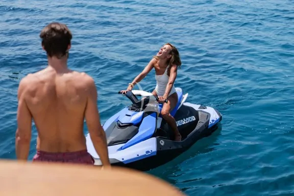 Image of ADELA yacht #40