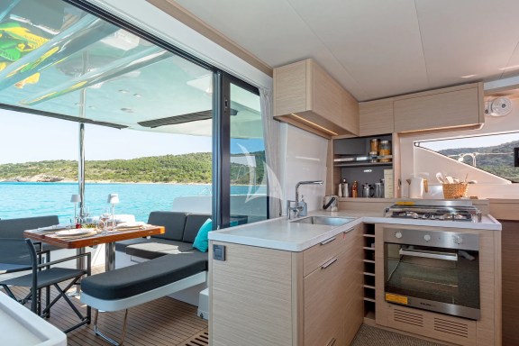 Image of EFFIE STAR yacht #9