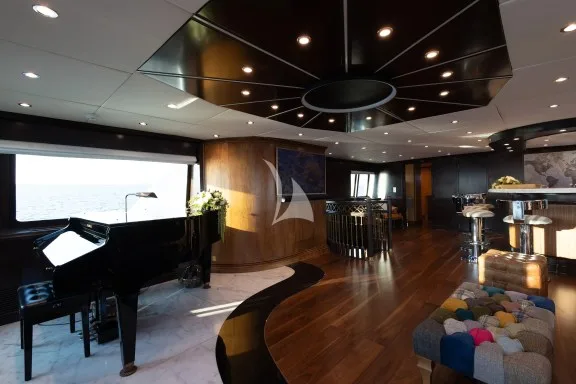 Image of KOKOMO NIGHTS yacht #17