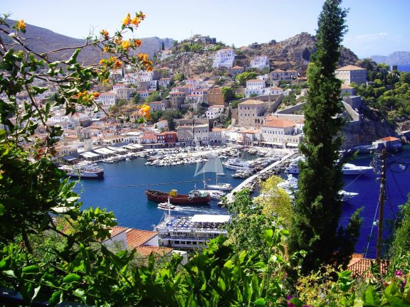 Hydra, Saronic