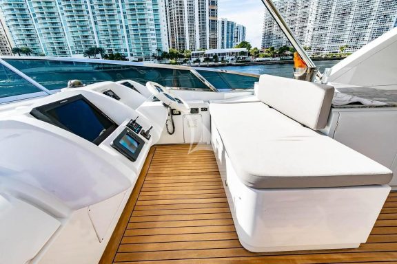 Flybridge