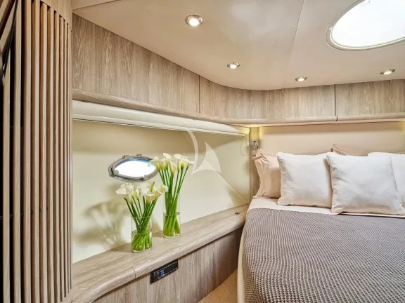 Image of M FIVE yacht #38