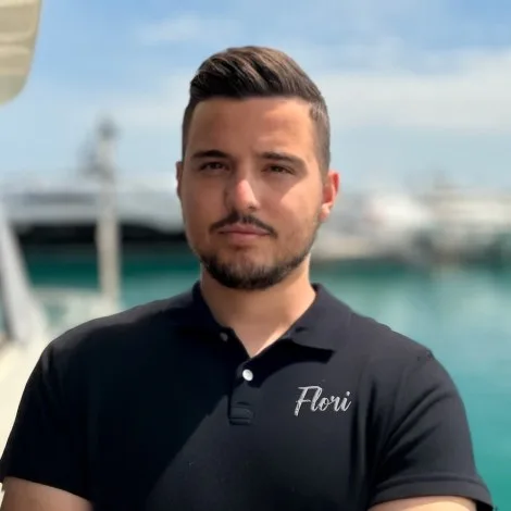 Crew of FLORI|Georgios Goulas — Captain