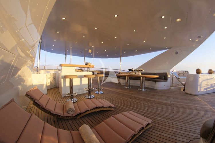 Sundeck