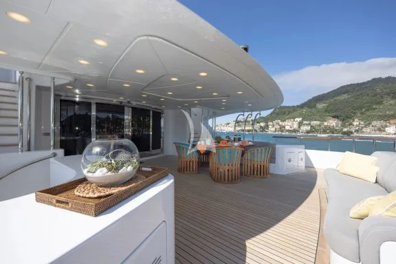Bridge deck