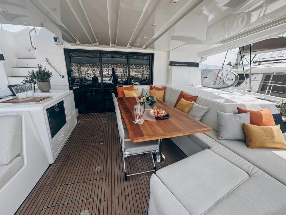 Aft Deck - Sitting Area