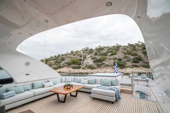 Image of PAREAKI II yacht #25