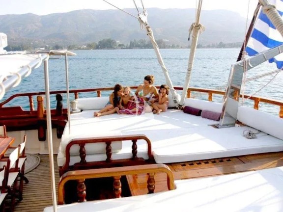 Aft Deck sun beds