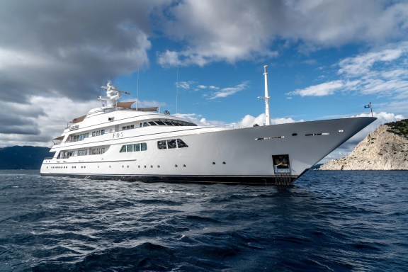 Image of FOS yacht #7
